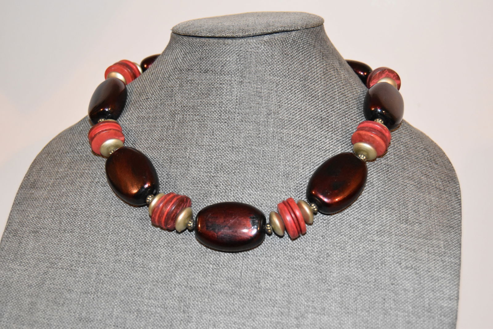 Vintage large beaded Necklace 18" (1 of 4)