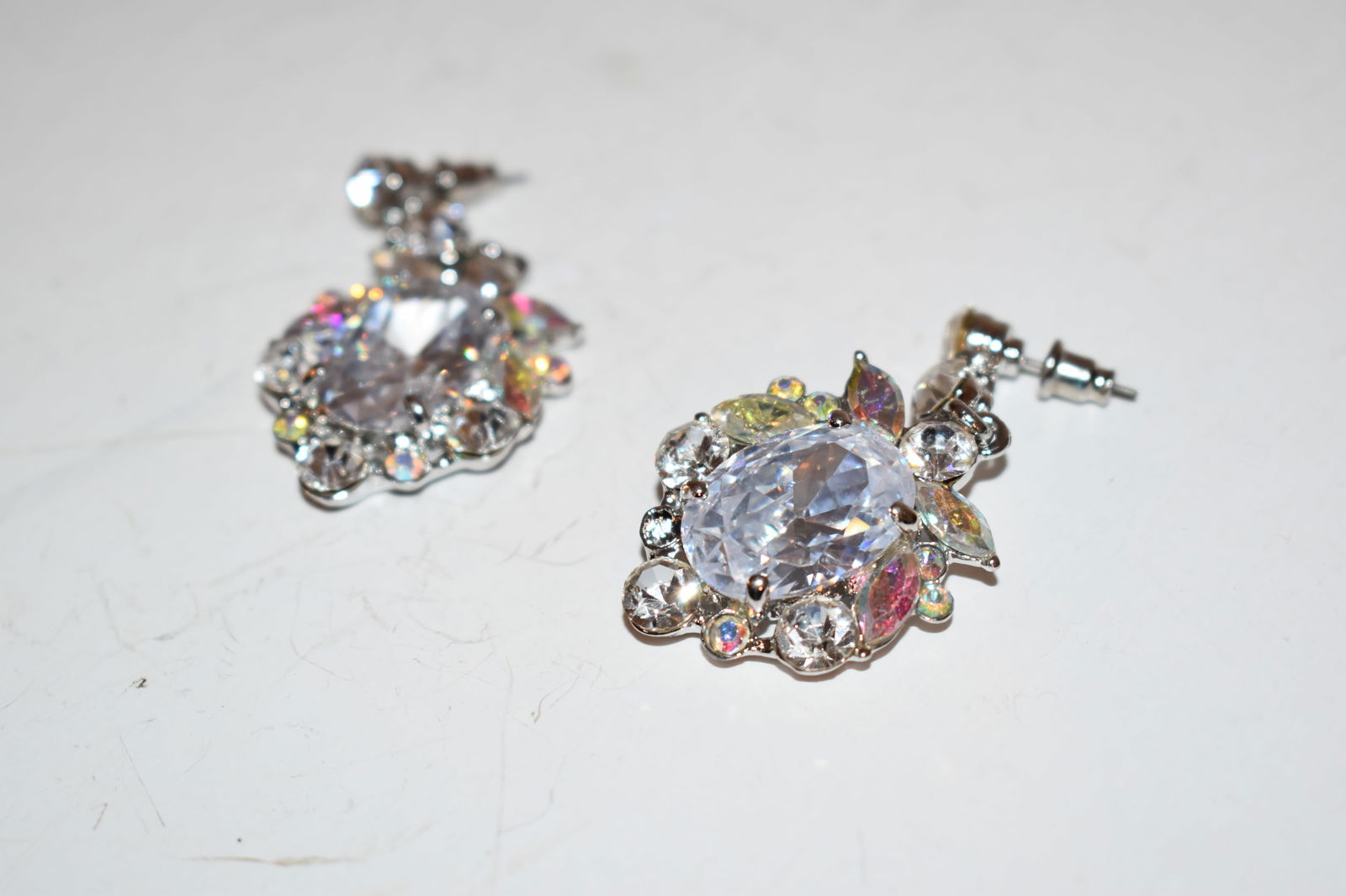 Vintage large rhinestone dangle Earrings pierced (1 of 3)