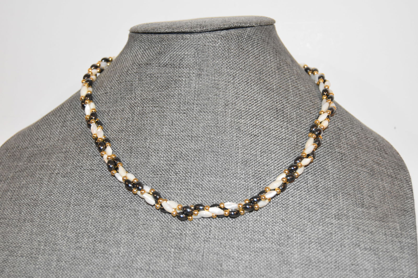Vintage triple beaded mother of pearl Necklace (1 of 4)