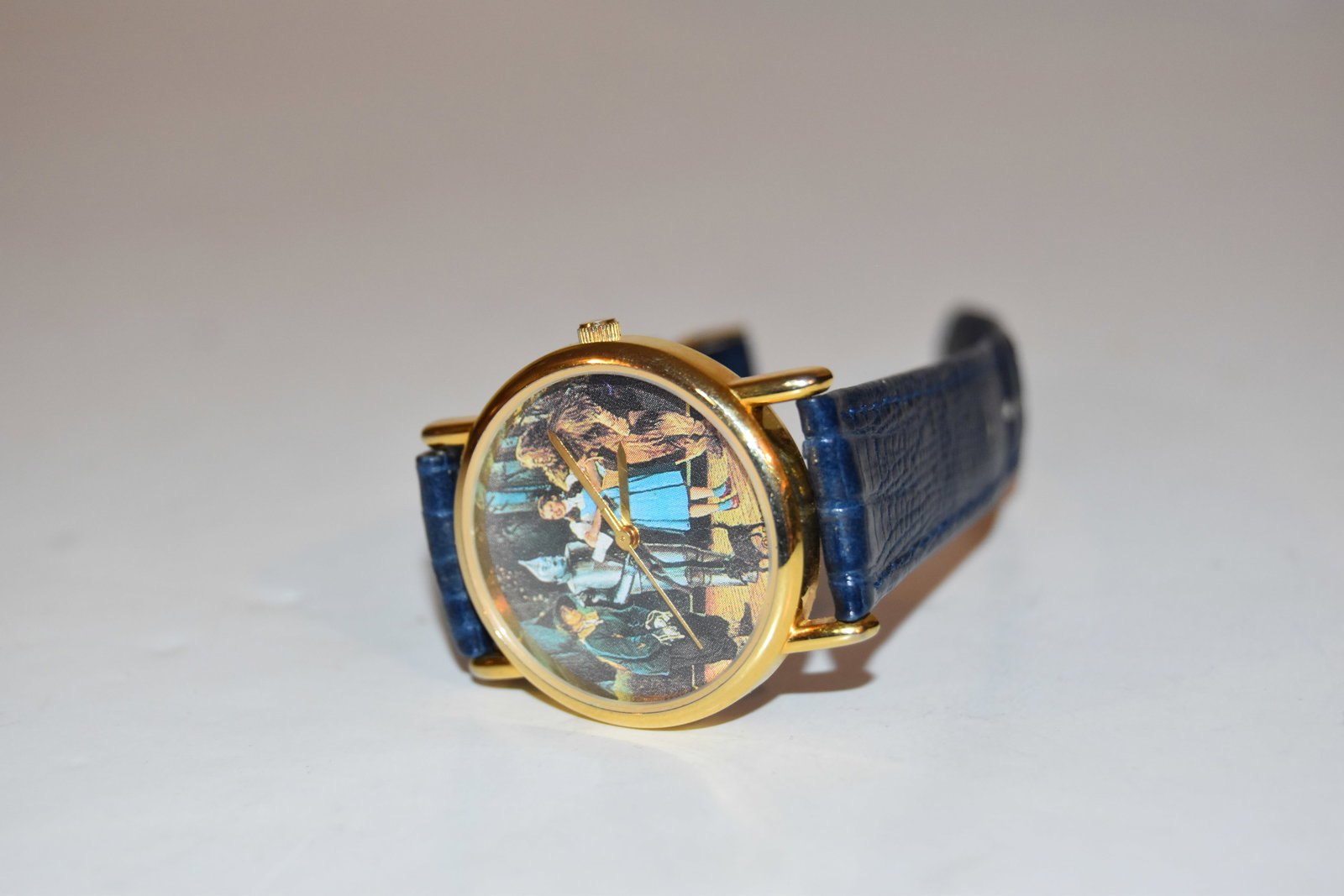 Wizard of Oz Watch 1992 Turner Entertainment. Original Blue Band Working Beauty: Wizard of Oz Watch 1992 Turner Entertainment. Original Blue Band Working Beauty Please view all photos as they are part of the description and condition of this Item, Feel free to contact me with ques