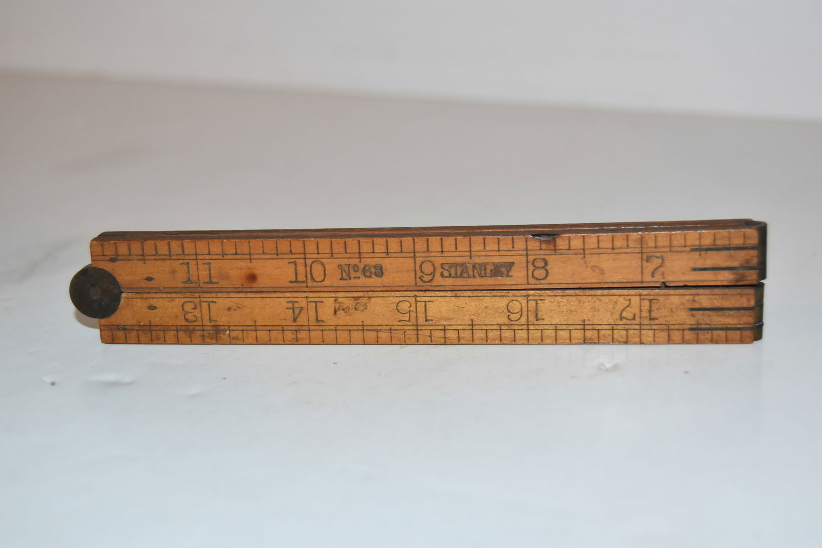 Vintage Stanley Rule No. 68 Four Fold 24" wood & Brass Folding Ruler (1 of 4)
