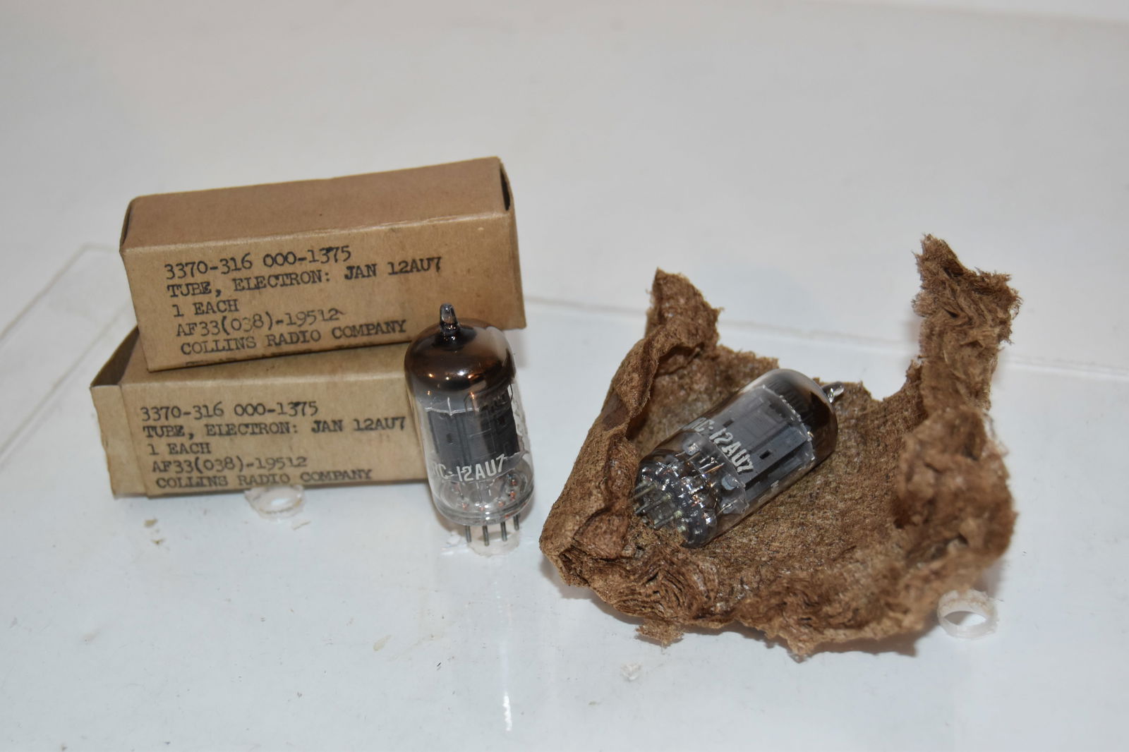 Matched Pair RCA NOS/NIB 12au7/ECC82 tubes (1 of 4)