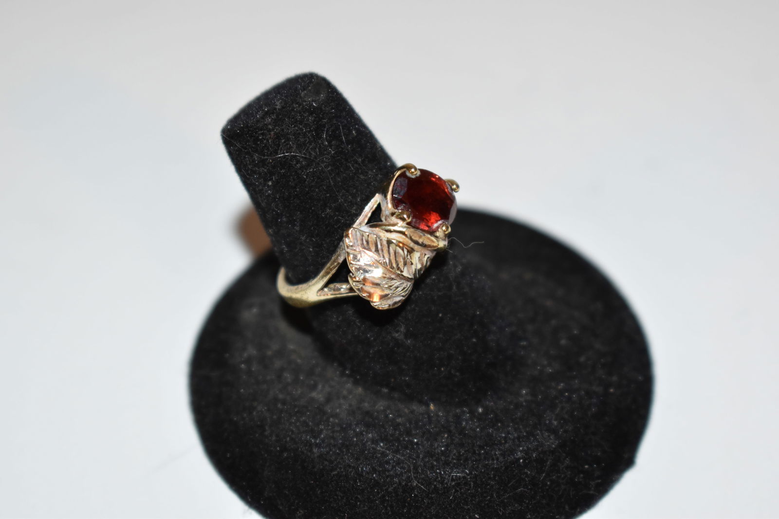 Vintage Sterling Silver Amethyst Ring Sz 7 (1 of 5)