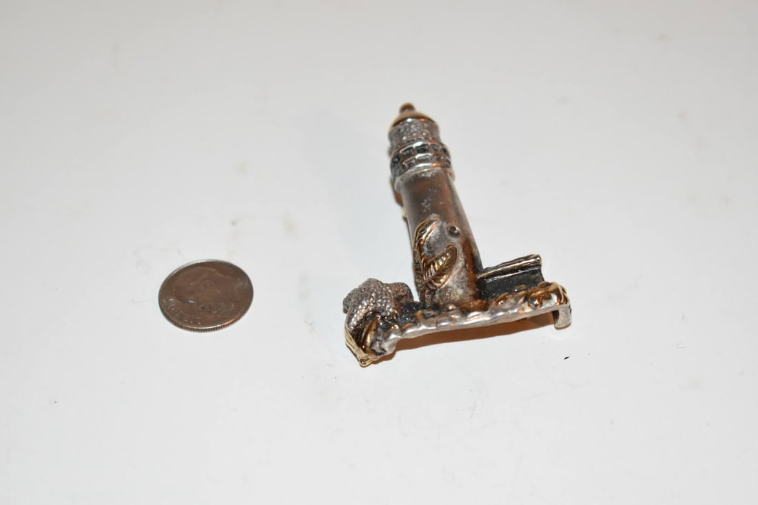 Vintage Lighthouse Nautical Brooch (1 of 4)