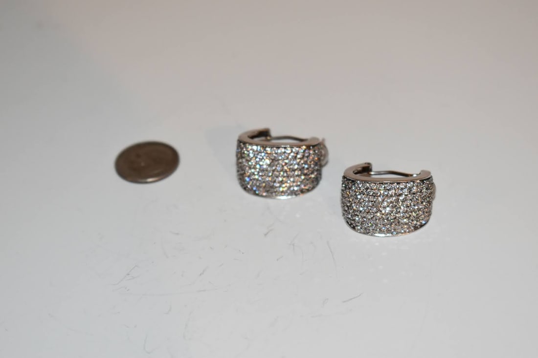vintage sterling silver rhinestone pierced earrings: vintage sterling silver rhinestone pierced earrings Please view all photos as they are part of the description and condition of this Item, Feel free to contact me with questions or picture requests! U