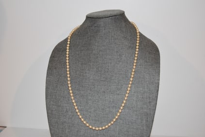 Vintage Beaded g silver pearl Necklace