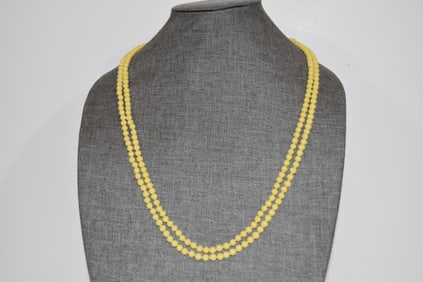 Vintage long yellow beaded Necklace