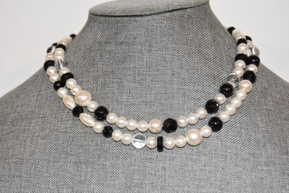 Vintage beaded Necklace