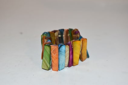 Vintage mother of pearl stretch Bracelet