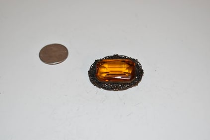 Vintage filligree Brooch