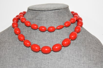 Vintage red beaded  Necklace