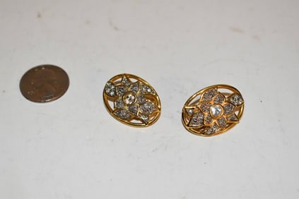 Vintage goldtone rhinestone Earrings