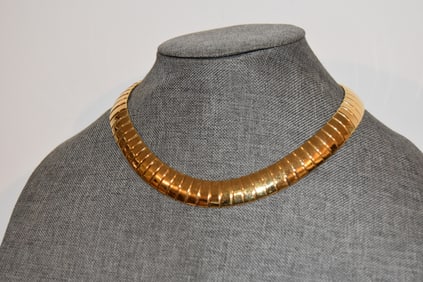 vintage monet gold tone choker necklace