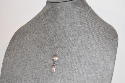 Vintage Sterling Silver pendant Necklace