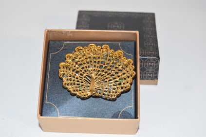 Vintage monet Brooch