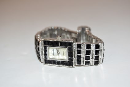 Ladies Park Lane Black Swarovski Accent Watch WORKS GREAT!!!