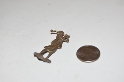 vintage Sterling Silver lady golfer Brooch