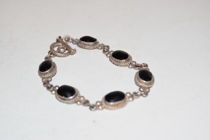 Vintage Sterling Silver onyx mexico Bracelet 9"