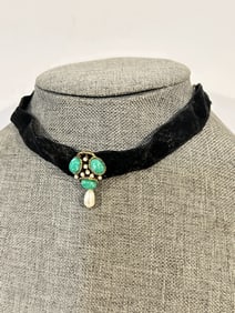 Vintage cloth Beaded choker Necklace