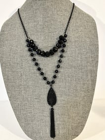 Vintage onyx Beaded tasle pendant Necklace