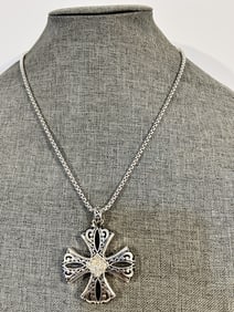 Vintage pendant Necklace