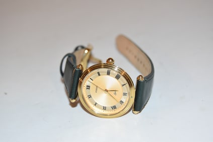 Fossil Limited Edition Lyric Watch, gold tone works great like new