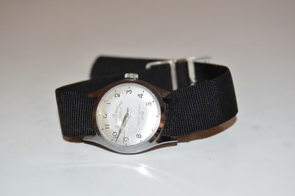Vintage mens watch Andre Bouchard 17 Jewels Shock Resistant works great!!!