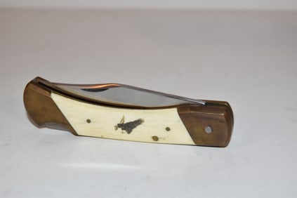 Vintage white Bear Hunter Knife Single Blade. 5" Closed. 3-3/4"" Blade, LB-5