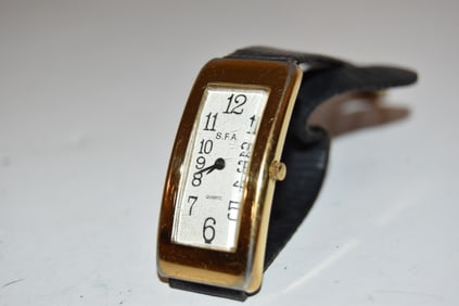 Vintage SFA Watch Women Swiss Made Gold Tone works quartz