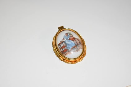 Vintage Gold Tone hand painted Brooch