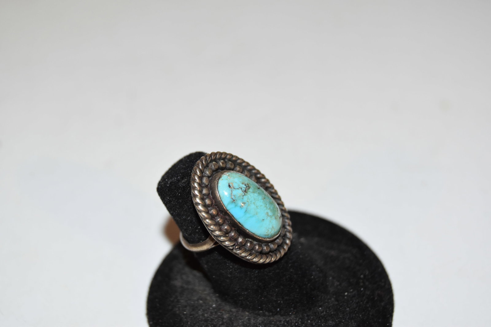 Vintage Sterling Silver Turquoise Ring sz 5 (1 of 4)