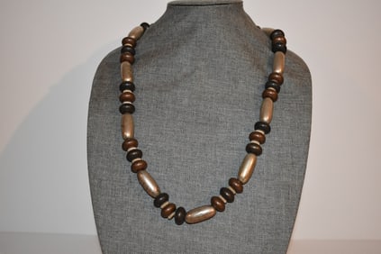 Vintage large beaded Necklace 28"