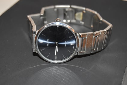 Vintage SEIKO 9493RO Superslim Quartz Watch 34mm WORKING