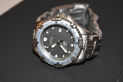 Vintage Fossil Blue quartz Diver watch