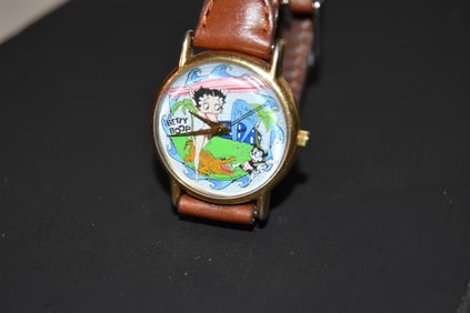 Vintage Betty Boop Wrist Watch working