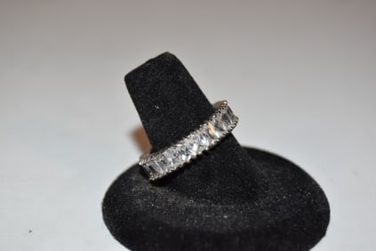 Vintage Sterling Silver CZ Ring sz 8