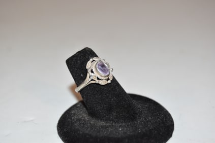 Vintage Sterling Silver Amethyst Ring sz 5