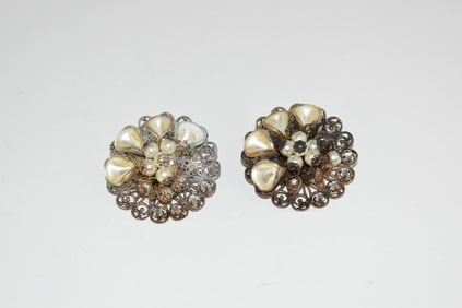 Vintage Goldtone Filigree Flower Pearl Earrings 1 3/4"
