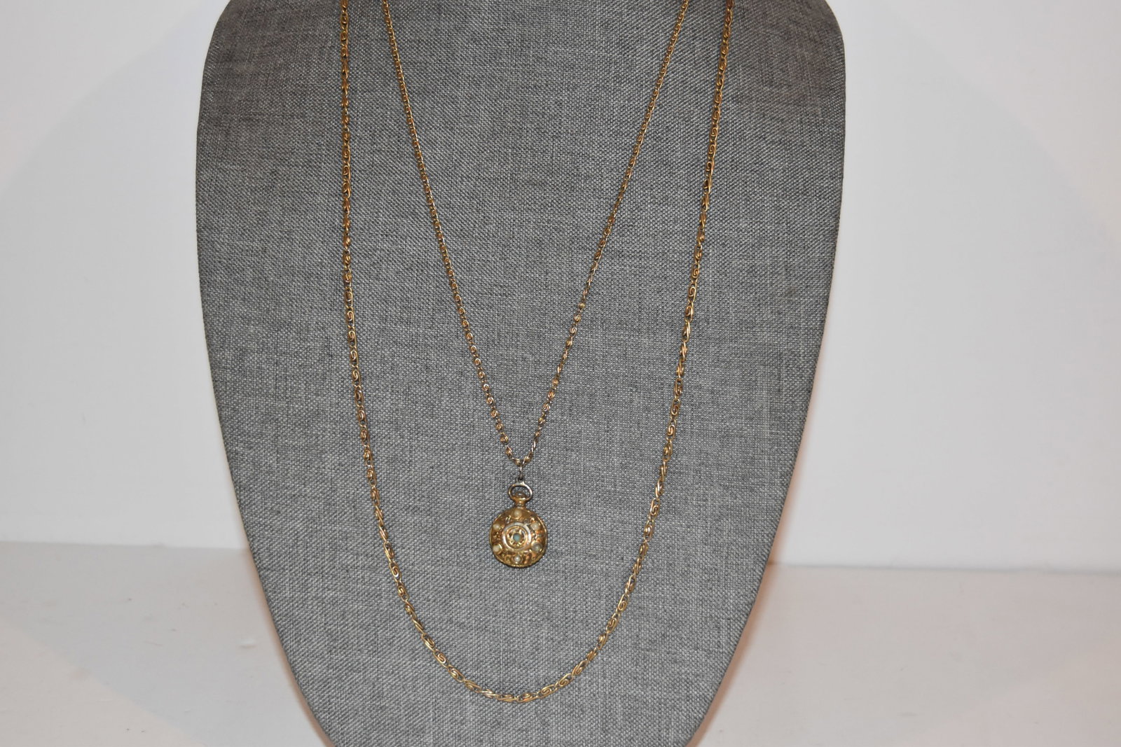 GOLDETTE Multi-Strand Cabachon Necklace Ornate Renaissance Gold 34": GOLDETTE Multi-Strand Cabachon Necklace Ornate Renaissance Gold 34" Please view all photos as they are part of the description and condition of this Item, Feel free to contact me with questions or pic