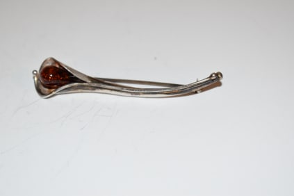 Vintage Sterling Silver flower amber Brooch