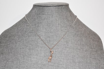 Vintage Sterling silver ITALY GERRAFFE Pendant Necklace 17"