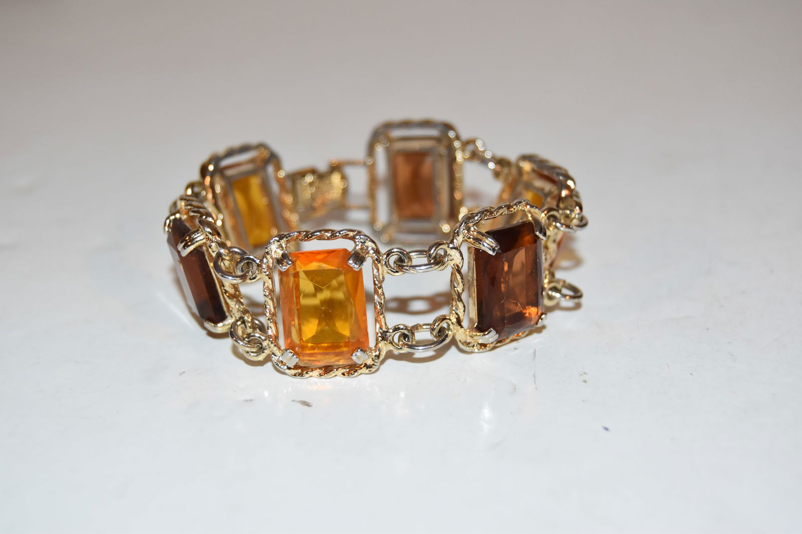 Vintage sarah cove rhinestone Bracelet 8" (1 of 4)