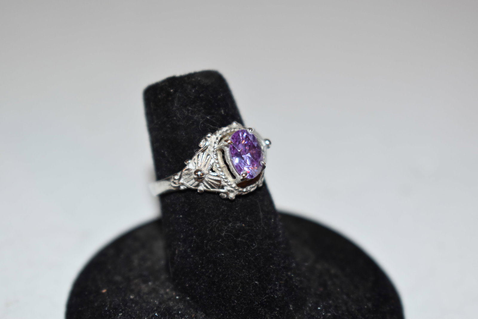 Vintage sterling silver rhinestone ring sz 6 (1 of 4)