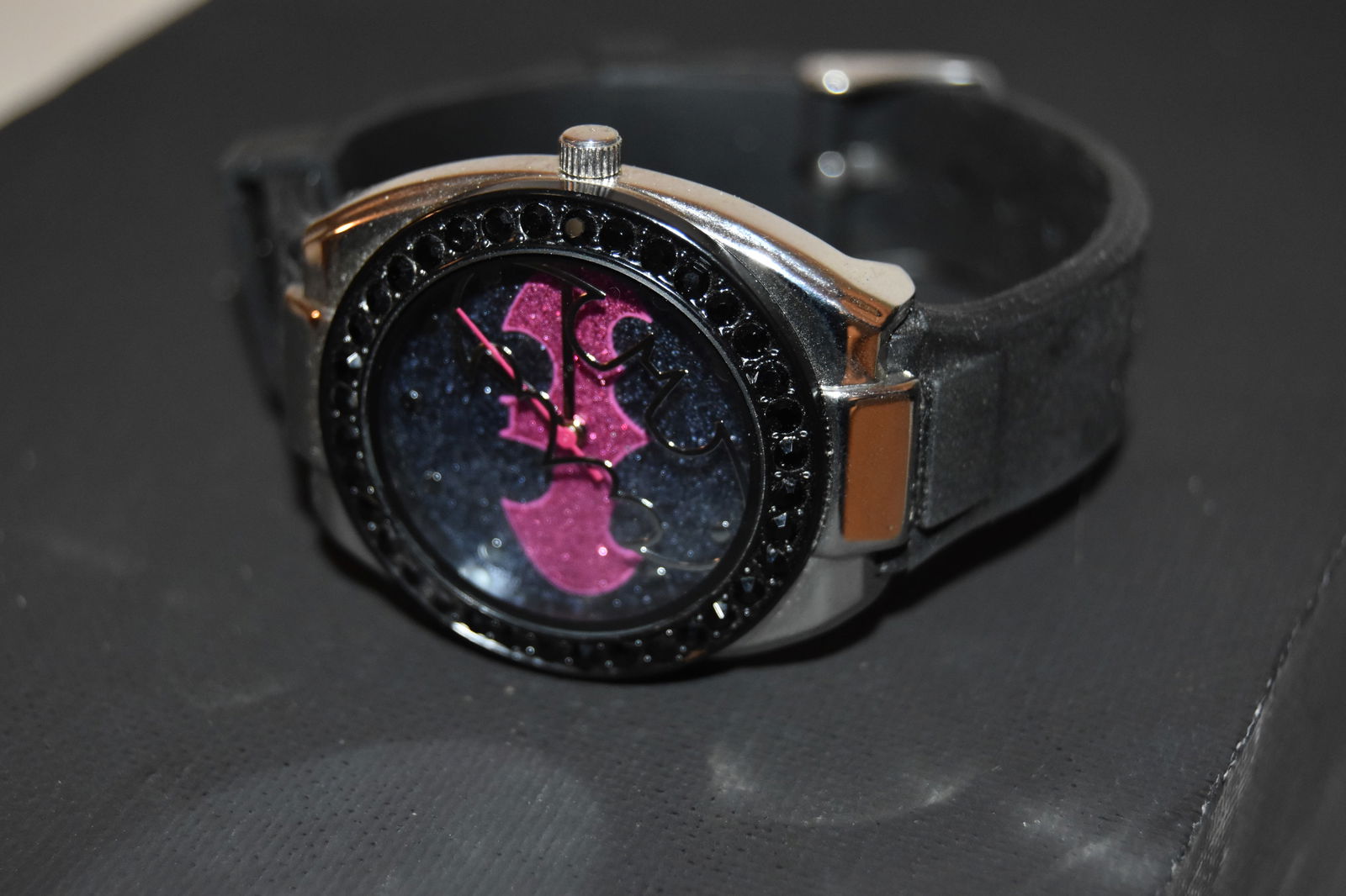 DC Comics Watch Batman working (1 of 4)