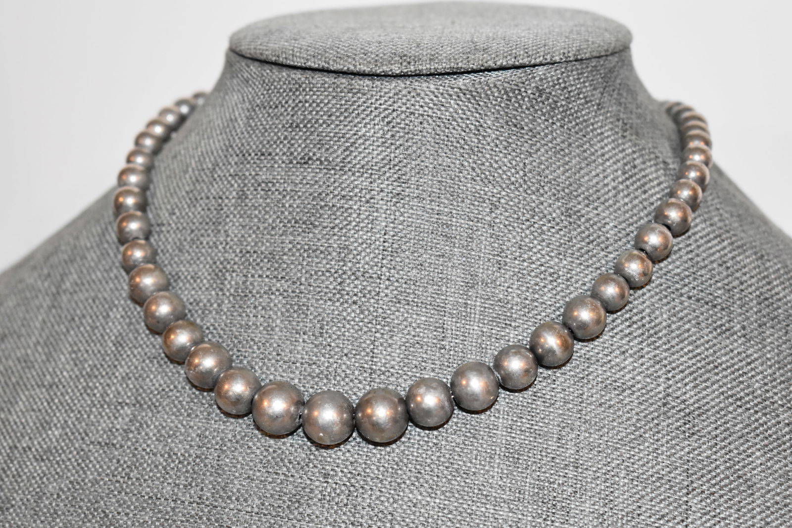 Vintage Tiffany & Co Sterling Silver Graduated Ball Bead Necklace 16" (1 of 7)