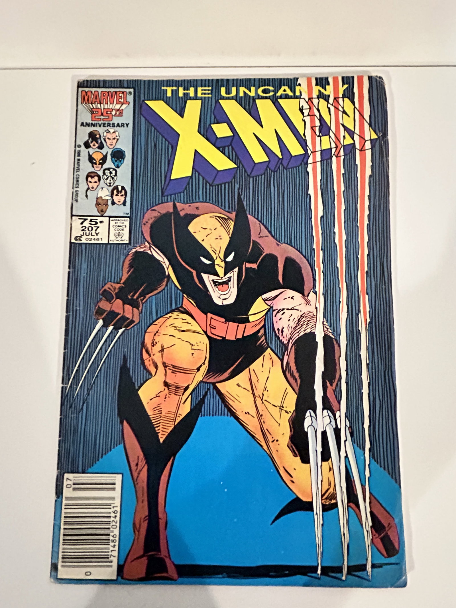 Vintage Comic Book x-men # 207 (1 of 2)