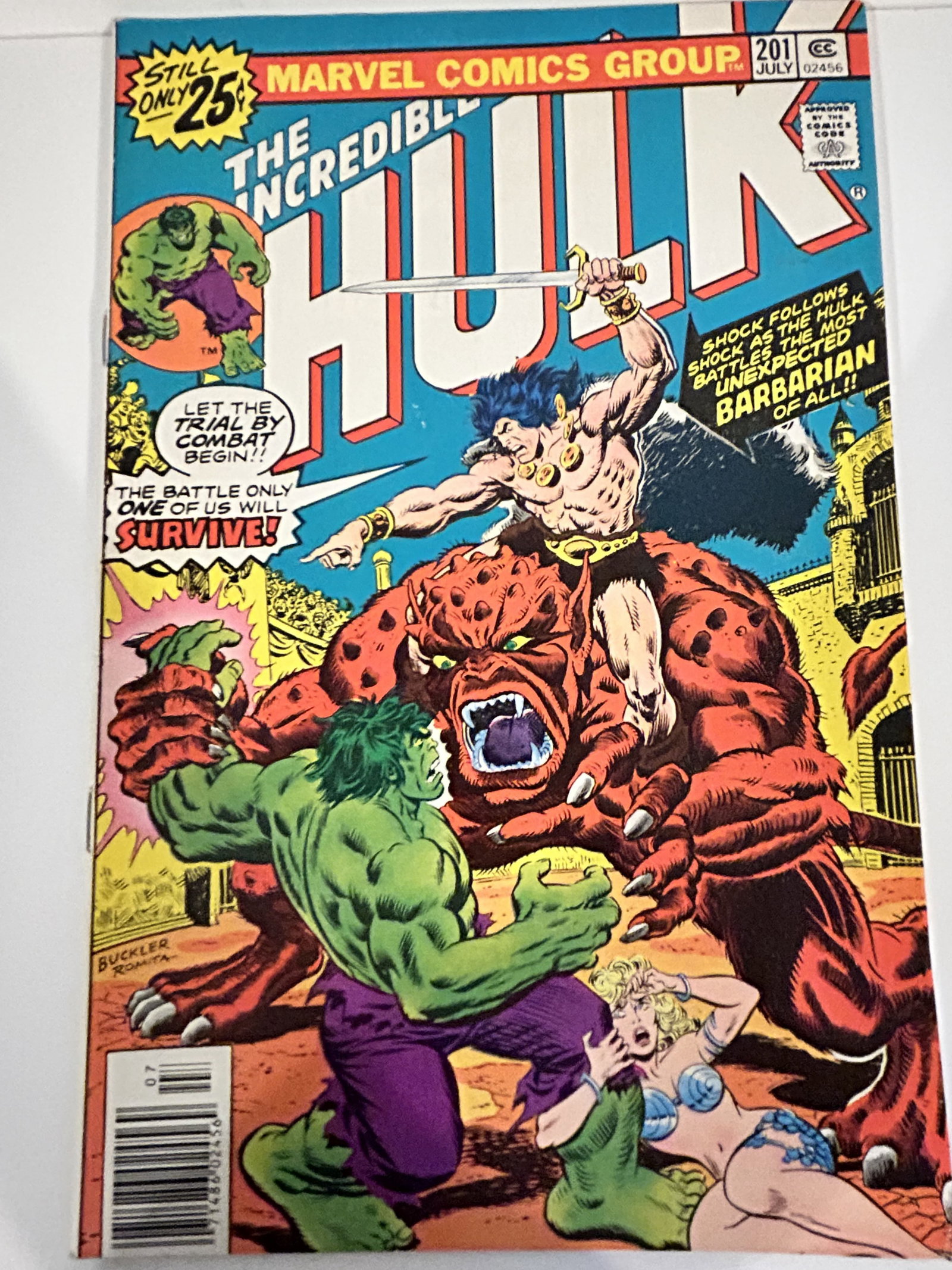 Vintage Comic Book incredible hulk # 201: Vintage Comic Book incredible hulk # 201 Please view all photos as they are part of the description and condition of this Item, Feel free to contact me with questions or picture requests! Used Item AS