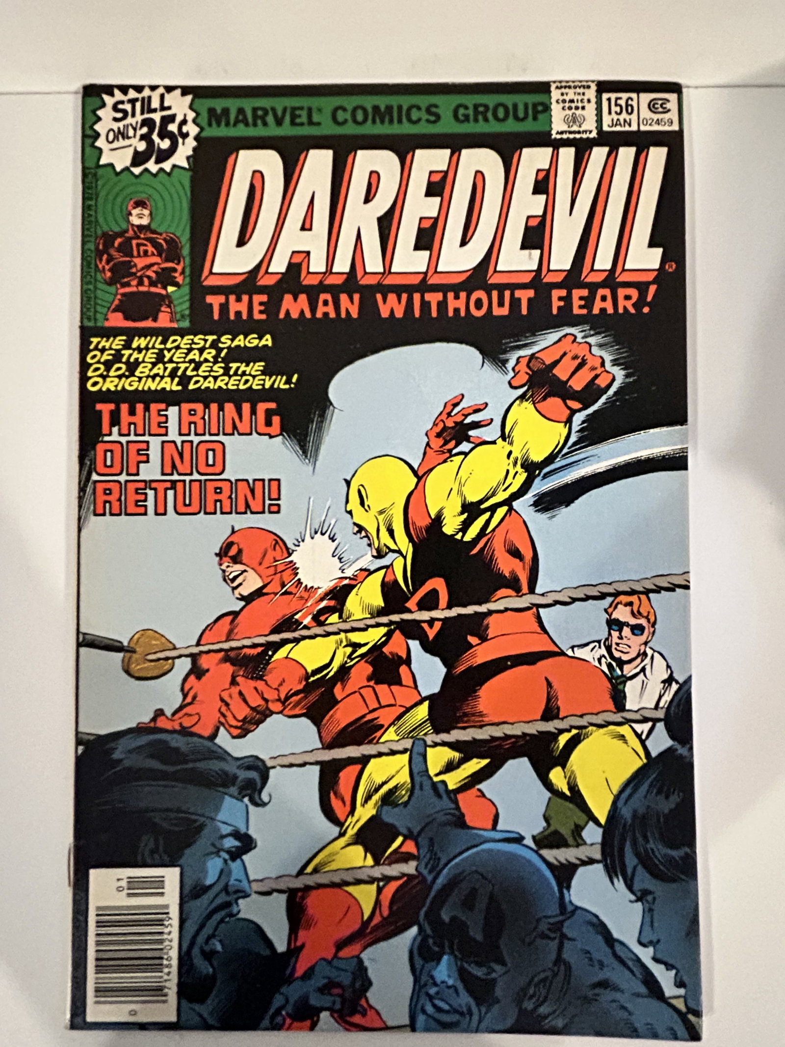 Vintage Comic Book daredevil and the black window # 156 (1 of 2)