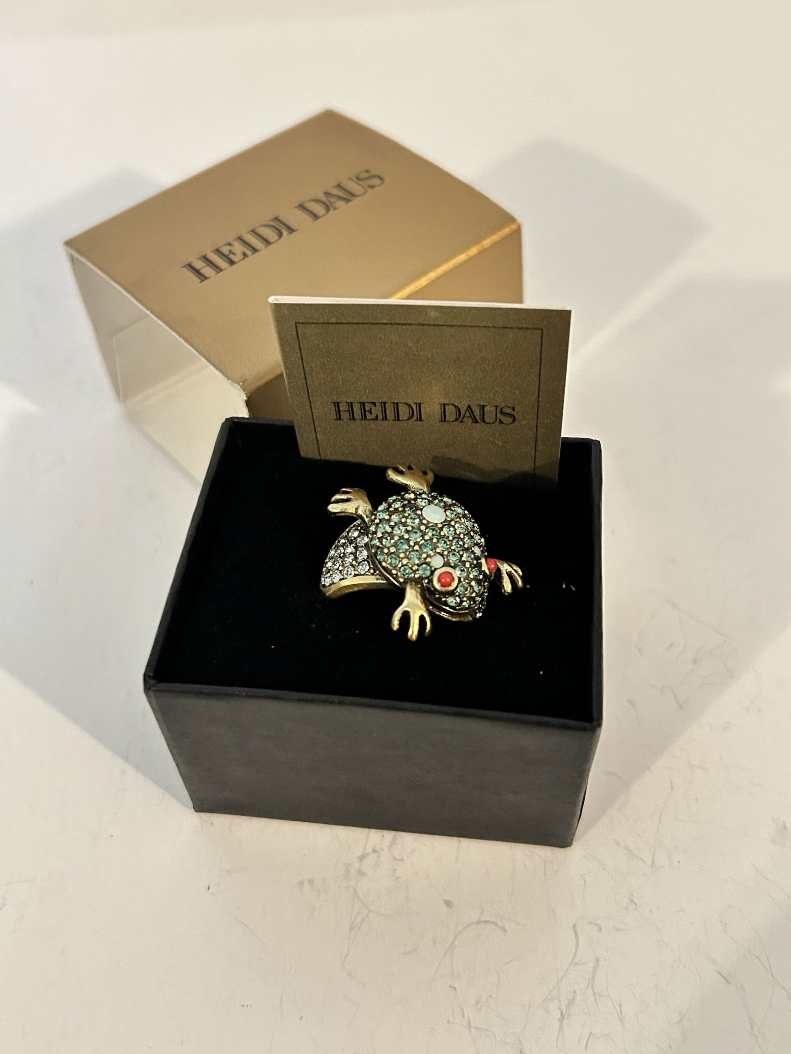HEIDI DAUS Bronze Colored Multicolored Rhinestone Frog Ring Size 9 new (1 of 6)