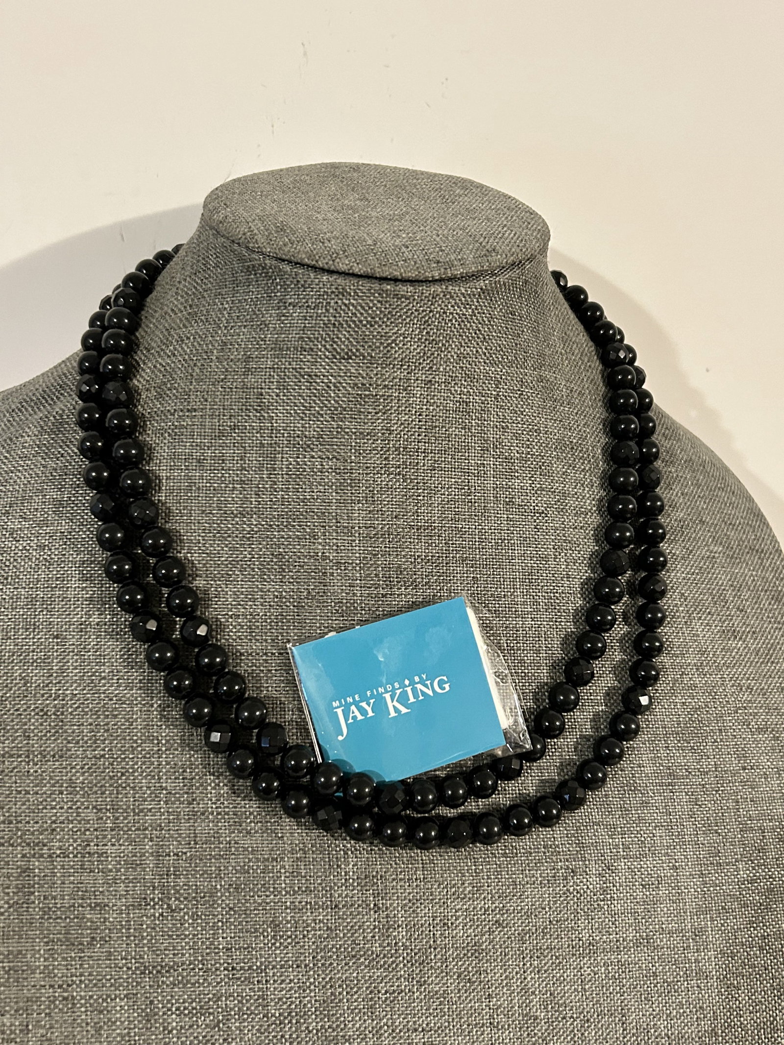 Jay King Mine Finds DTR Black Onyx Round Bead 925 Sterling Silver Necklace 40": Jay King Mine Finds DTR Black Onyx Round Bead 925 Sterling Silver Necklace 40" Please view all photos as they are part of the description and condition of this Item, Feel free to contact me with quest
